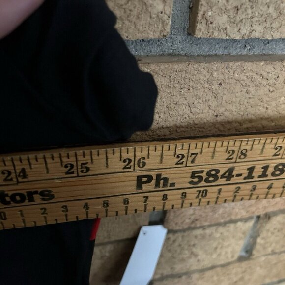 NWT Mitchell & Ness College UNLV Rebels Shirt Red And Black Colorblock Size 3XL - Picture 5 of 6